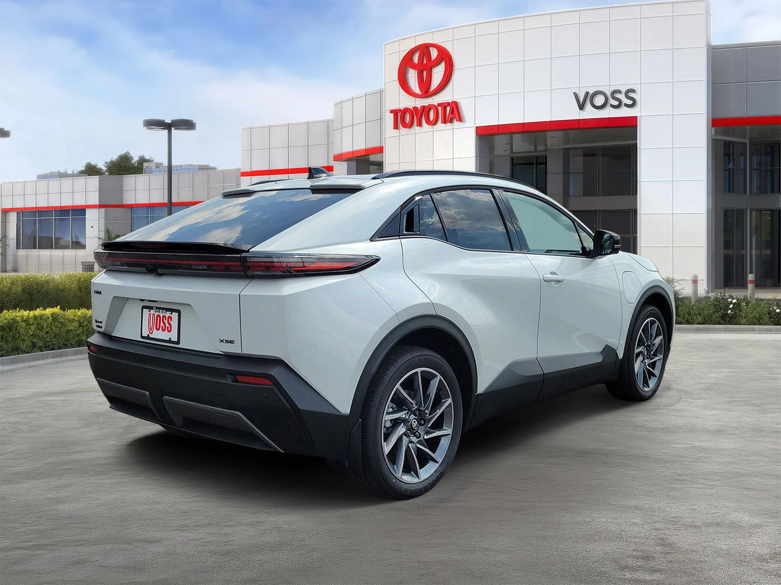 New 2026 Wind Chill Pearl Toyota XSE image 4
