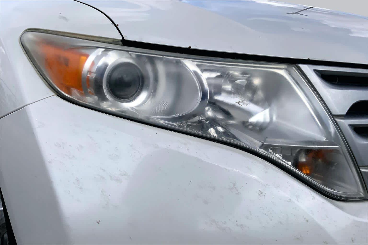 Used 2010 Blizzard Pearl Toyota  image 25
