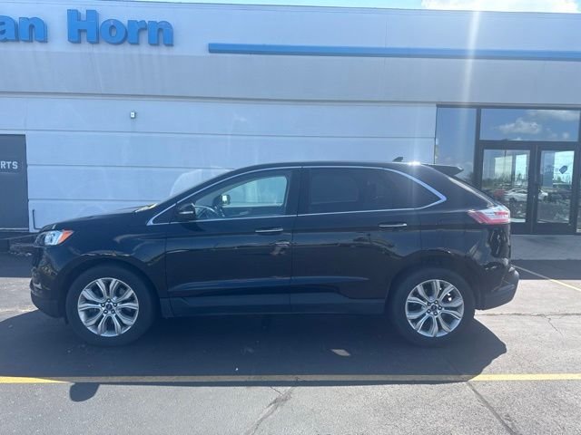 Used 2020 Agate Black Ford Titanium image 2