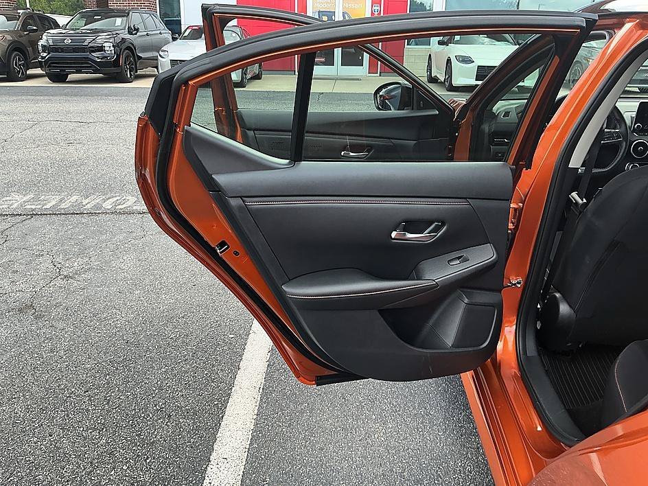 Used 2025 Monarch Orange Metallic/Super Black Nissan SR image 23