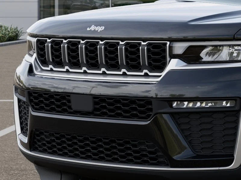 New 2027 High-Gloss Black Paint Jeep Limited image 37