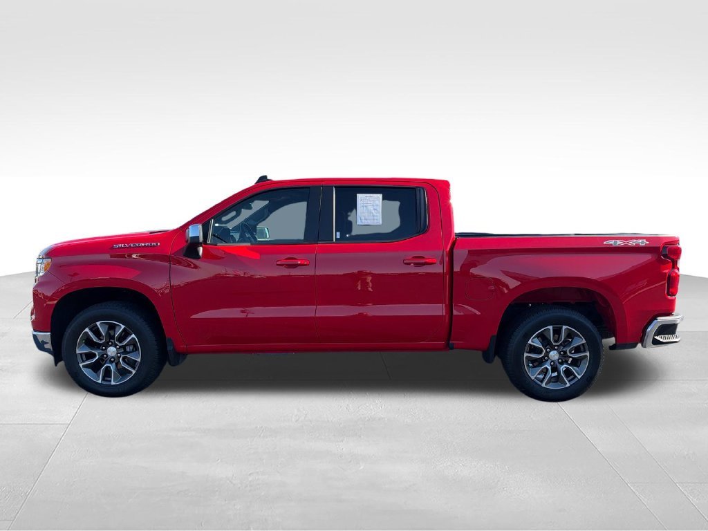 Used 2024 Red Chevrolet LT image 3
