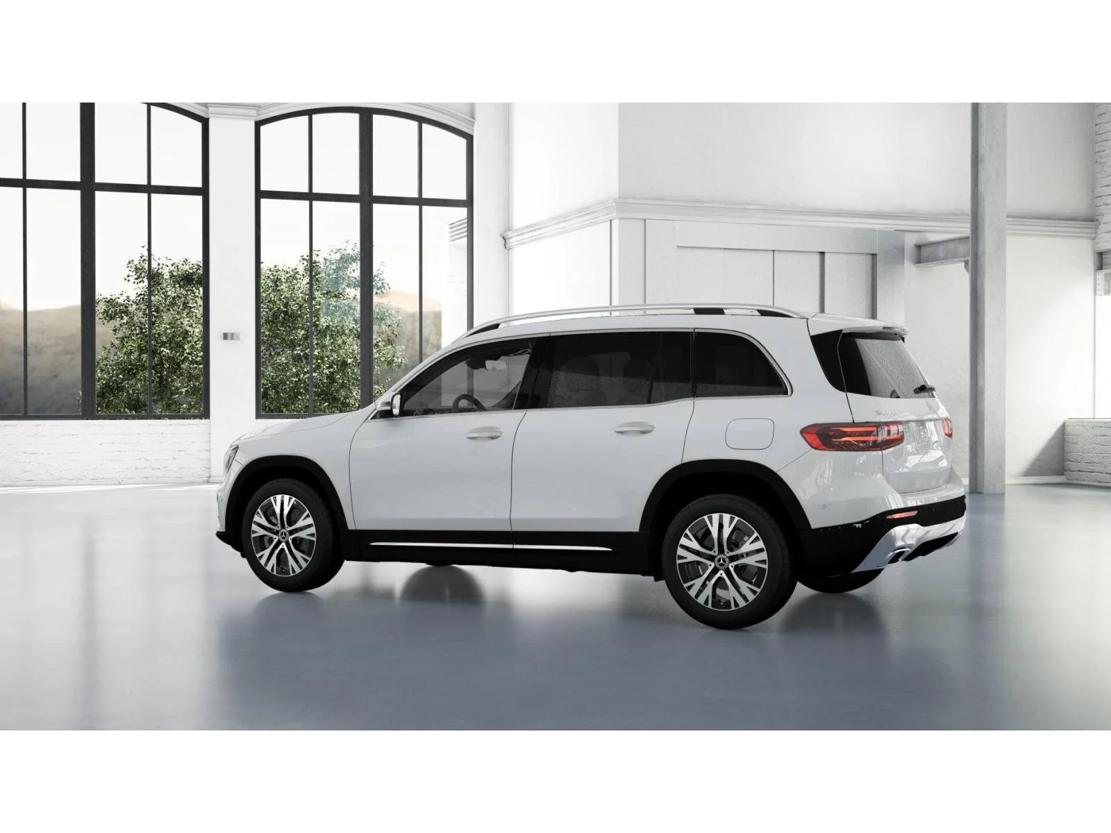 New 2026 White Mercedes-Benz GLB 250 image 32