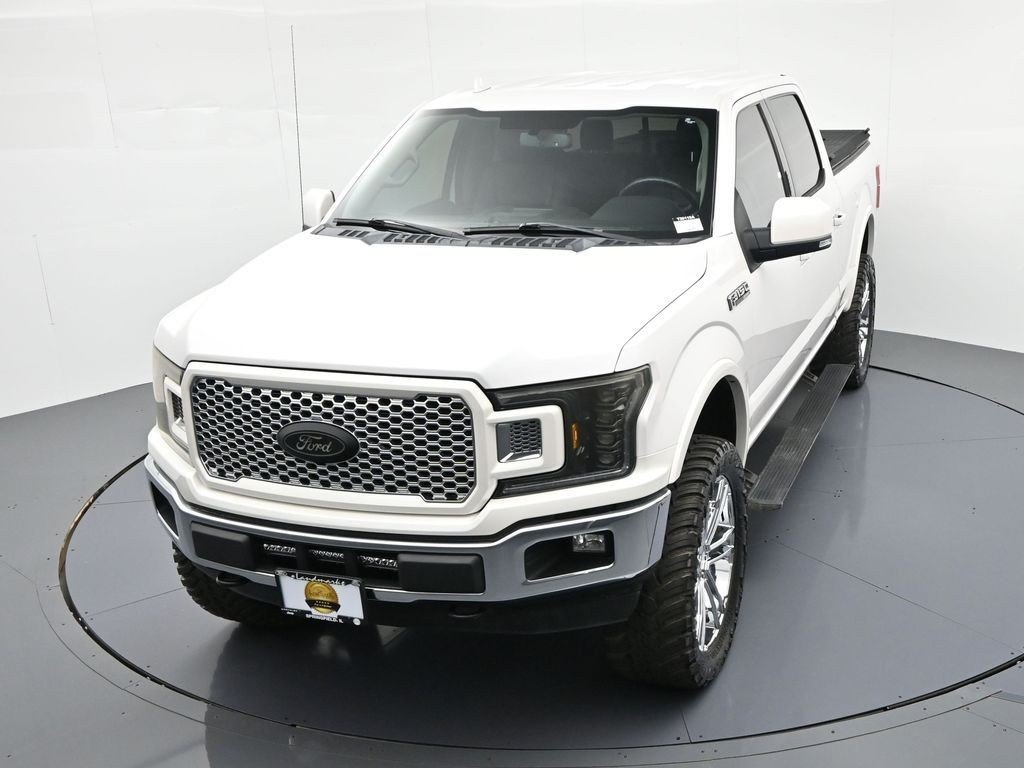 Used 2018 White Platinum Clearcoat Metallic Ford Lariat image 19