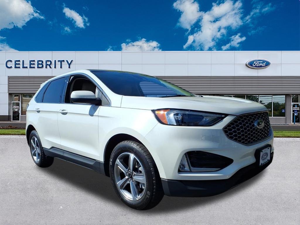 2023 Ford Edge SEL AWD's photo
