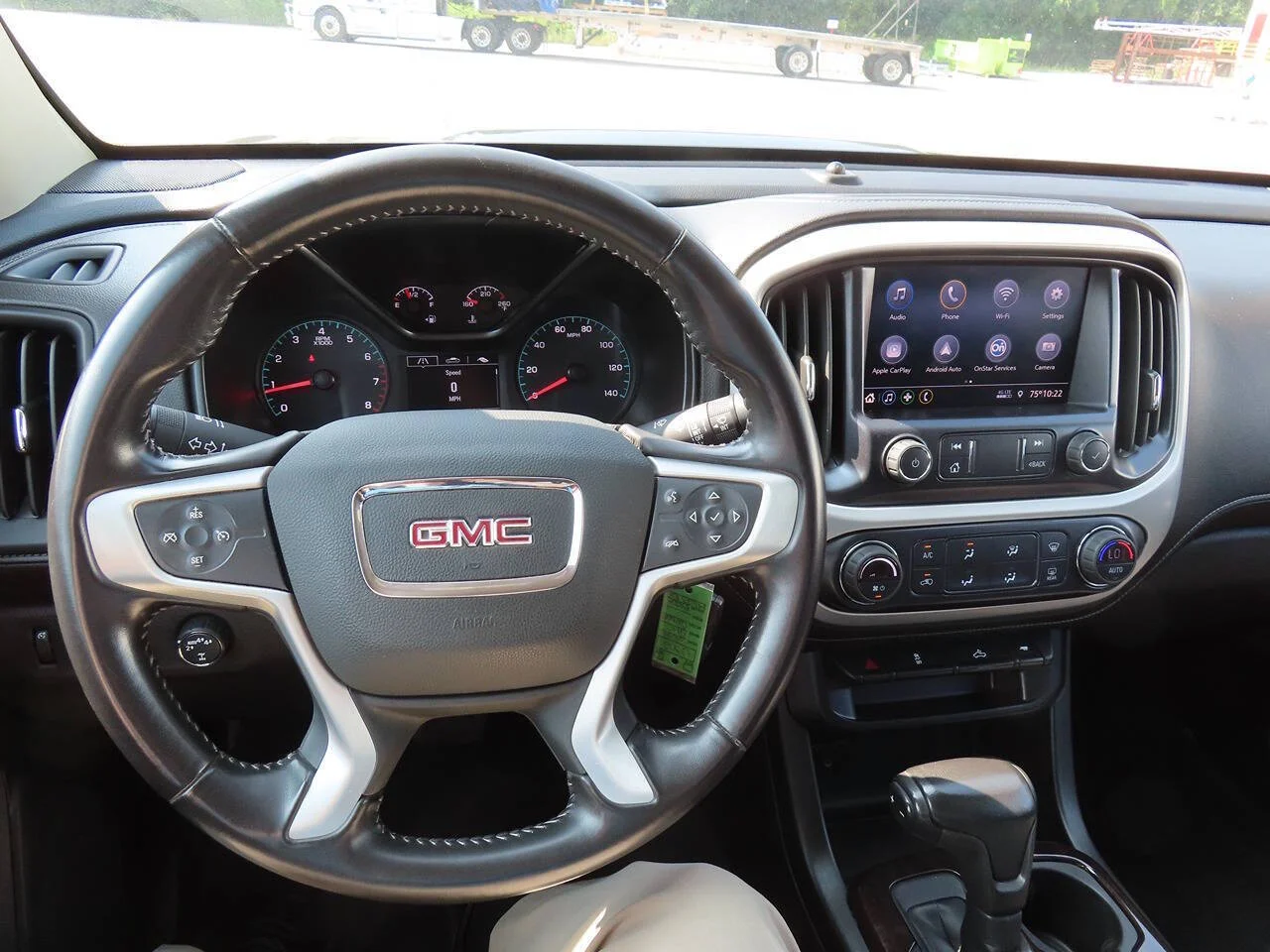 Used 2021 Onyx Black GMC Elevation 4x4 4dr Crew Cab 5 ft. SB image 16
