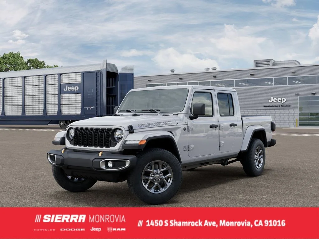 2026 Jeep Gladiator 85th Anniversary Edition Auto's photo