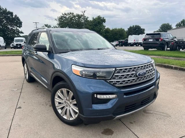 Used 2020 Blue Ford Limited image 14