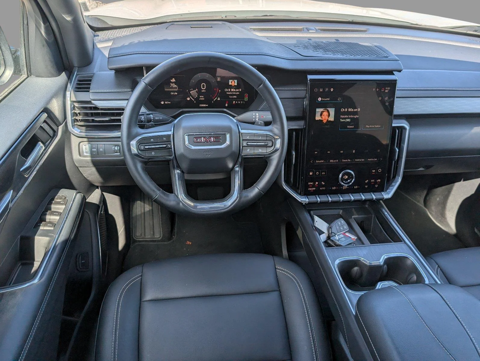 Used 2026 Summit White GMC Elevation image 30