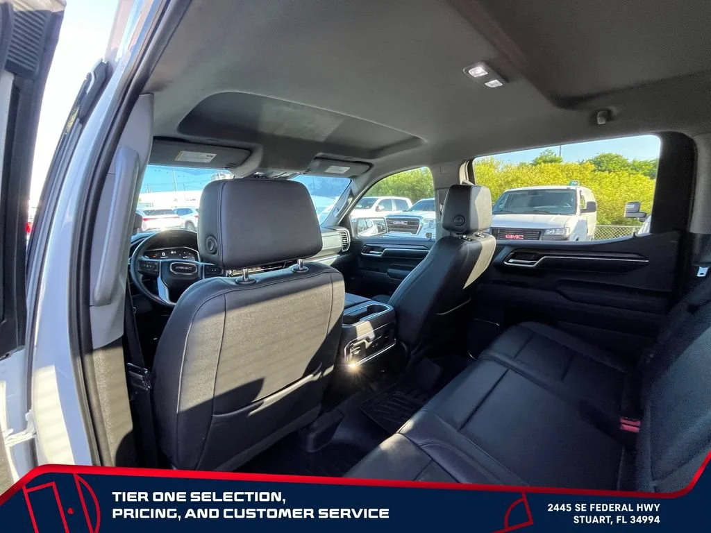 Used 2023 White Frost Tricoat GMC SLT image 16