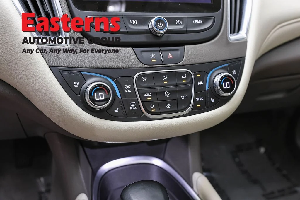 Used 2024 Gray Chevrolet LT image 20