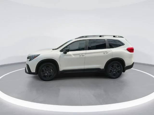 Used 2024 White Subaru Onyx Edition image 5