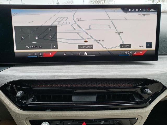 2026 BMW 3 Series 330i - Photo 25