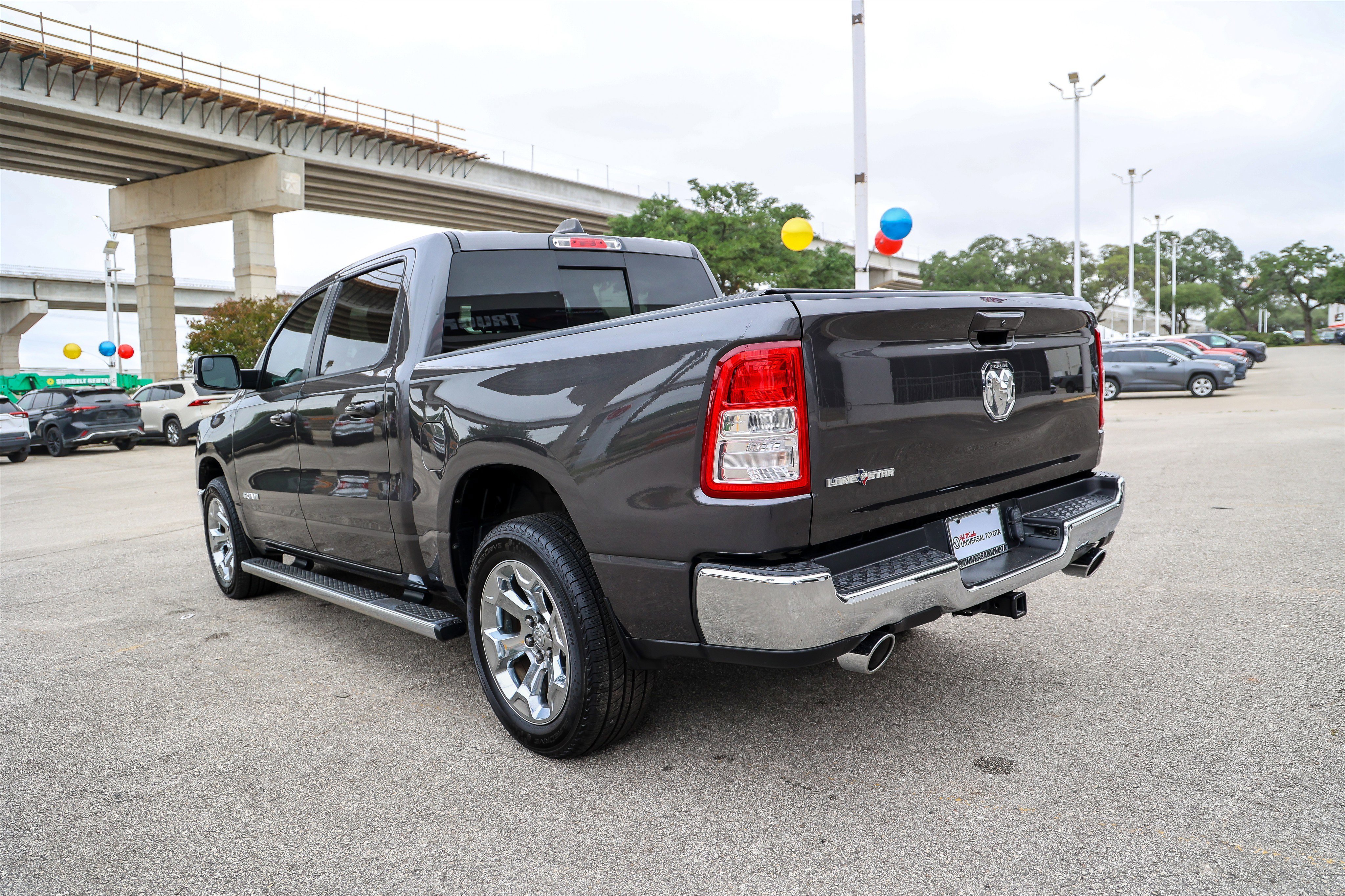 Used 2022 Granite Crystal Metallic Clearcoat Ram Lone Star image 8