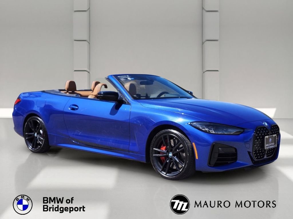 2022 BMW 4 Series M440i Convertible xDrive's photo