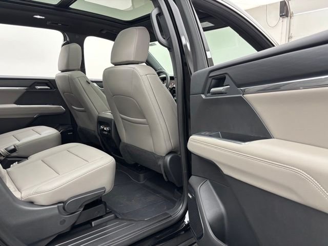 New 2026 Ebony Twilight Metallic GMC Elevation image 38