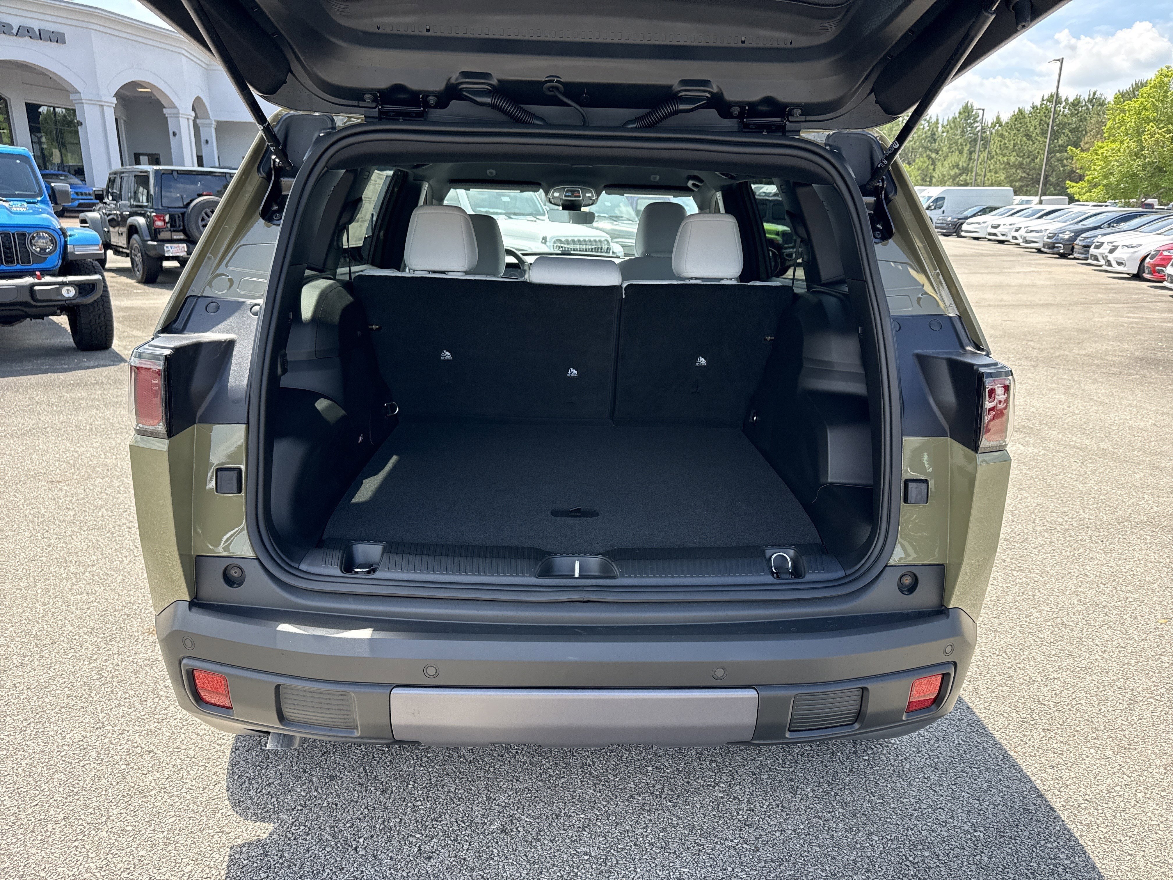 New 2026 41 Exterior Paint Jeep Laredo image 19