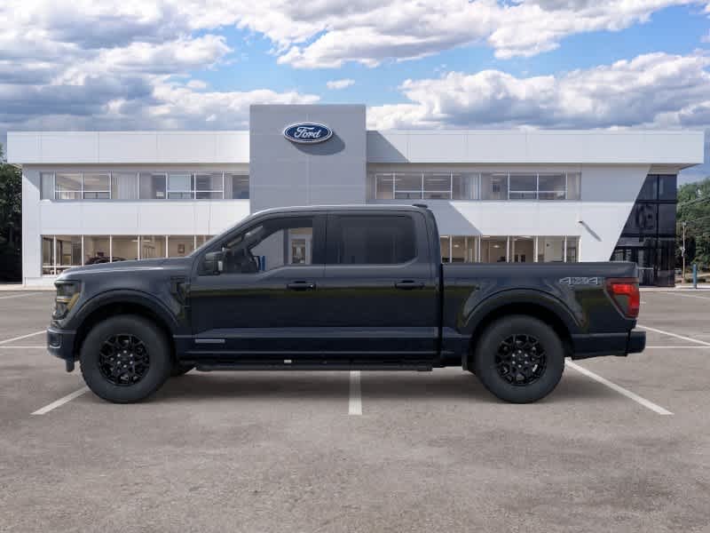 New 2026 Agate Black Metallic Ford XLT image 3