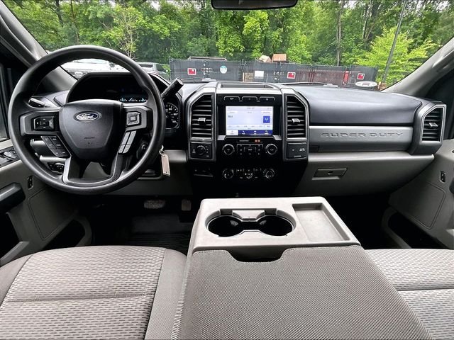 Used 2020 Gray Ford XLT image 16