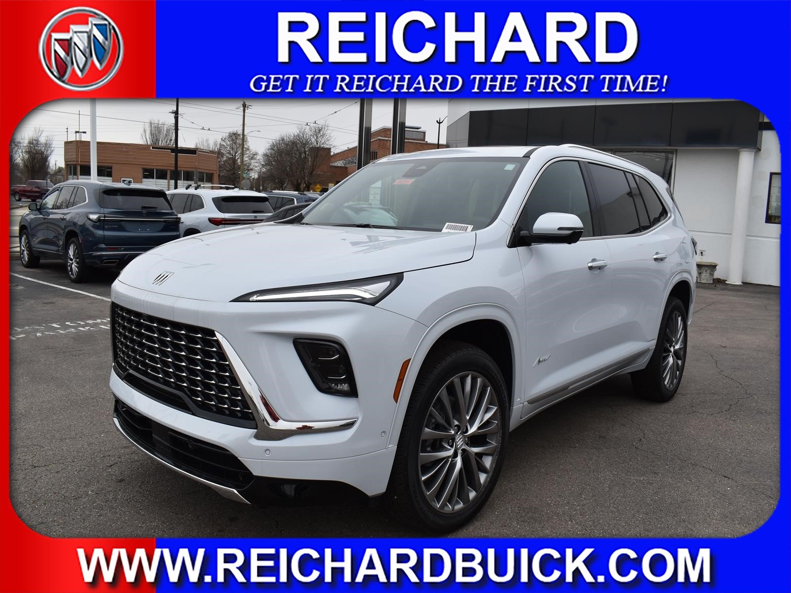 2026 Buick Enclave Avenir AWD's photo