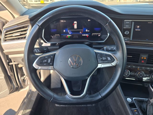 Used 2024 Gray Volkswagen 1.5T SE image 20