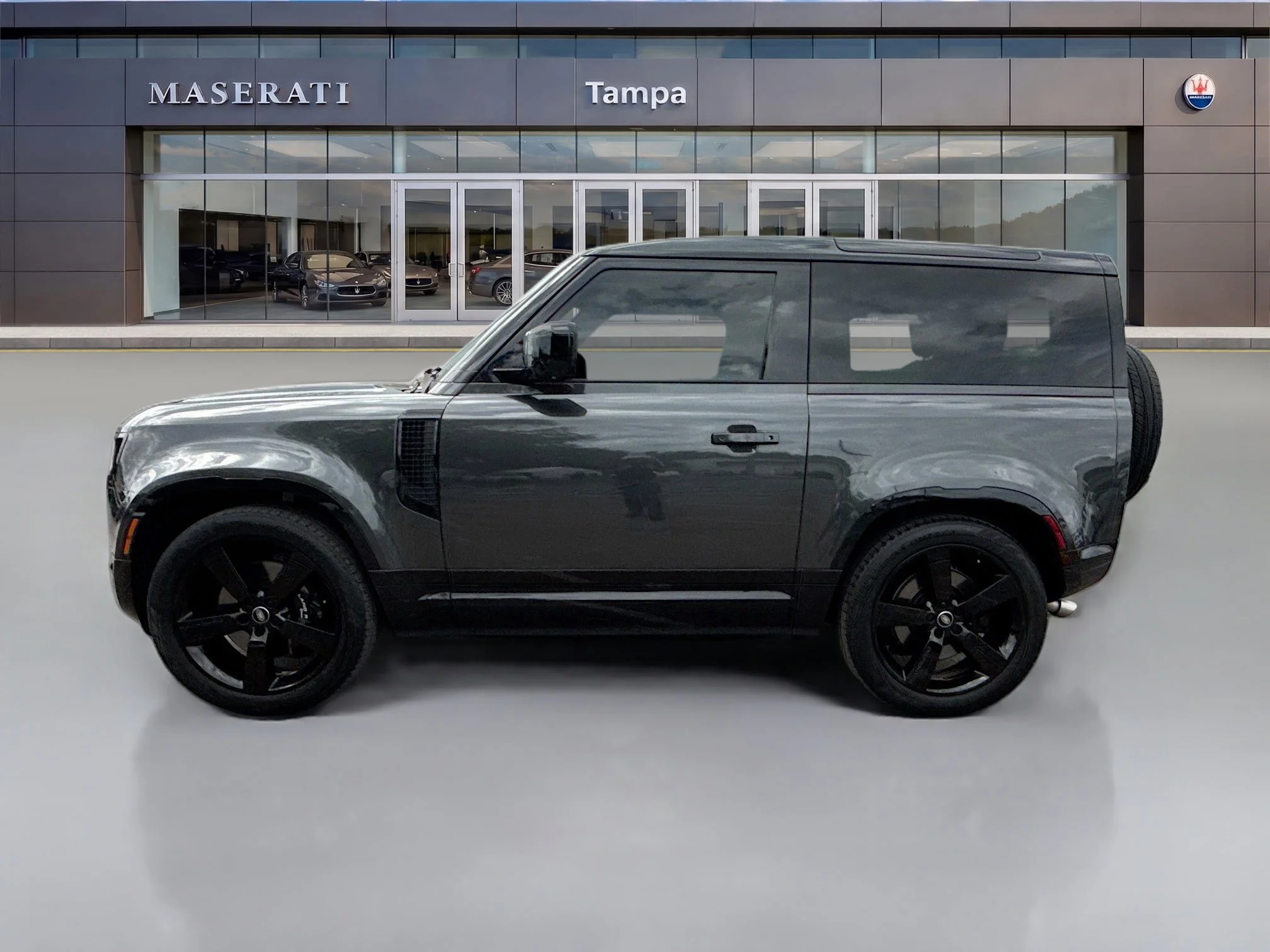 Used 2023 Carpathian Gray Premium Metallic Land Rover  image 6