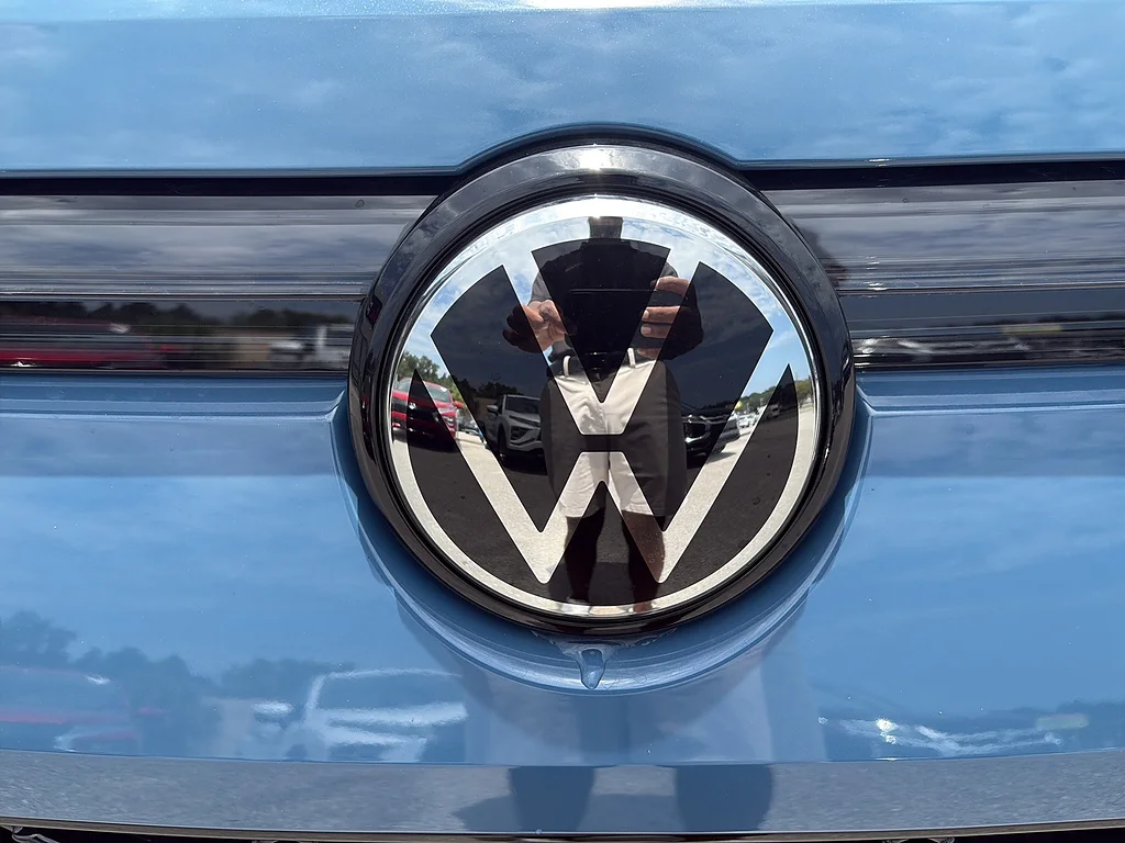 New 2026 Monterey Blue Pearl Volkswagen SE R-Line Black FWD image 11