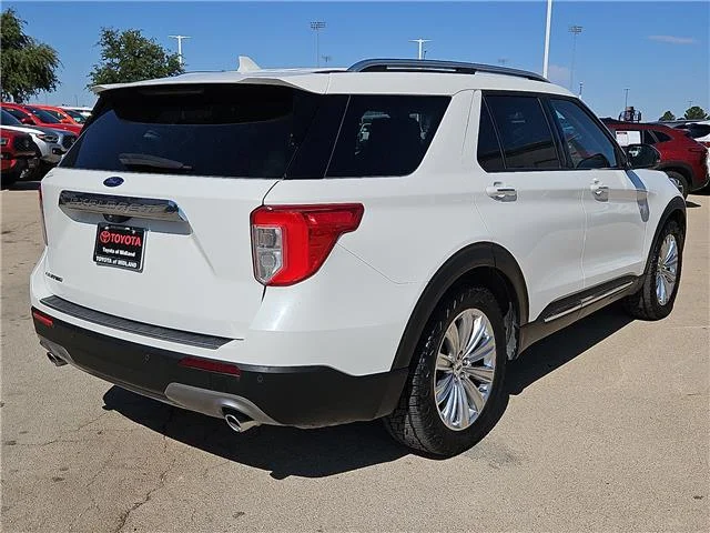 Used 2021 Oxford White Ford Limited 4x2 image 4