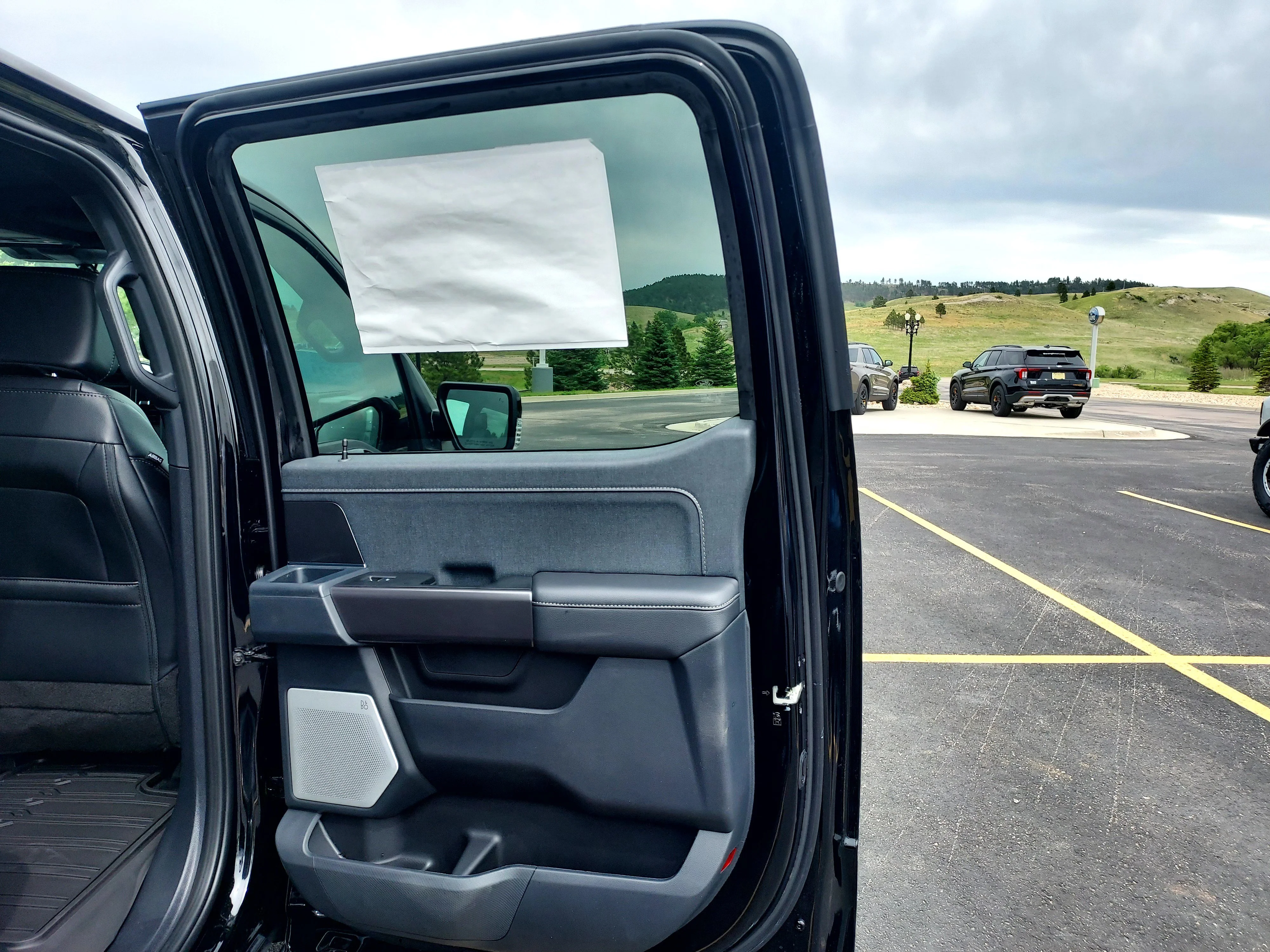 New 2026 Agate Black Metallic Ford LARIAT image 24