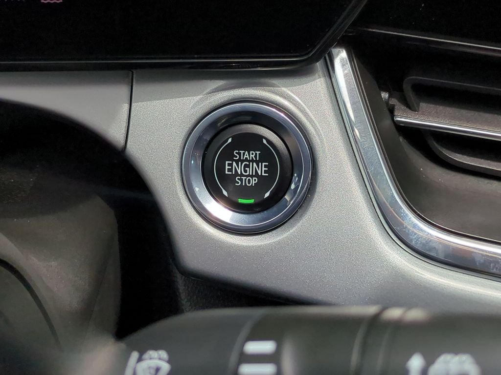 Used 2025 Gray Chevrolet LT image 21