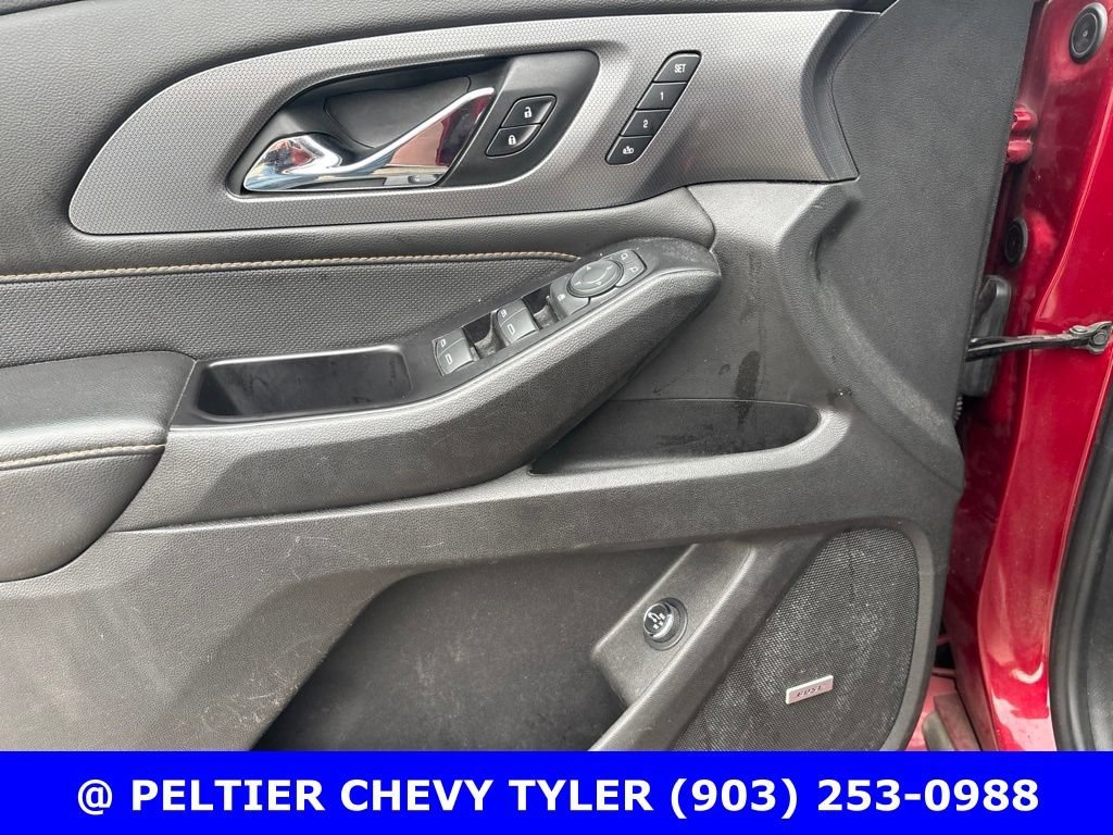 Used 2019 CAJUN RED TINTCOAT Chevrolet Premier image 12
