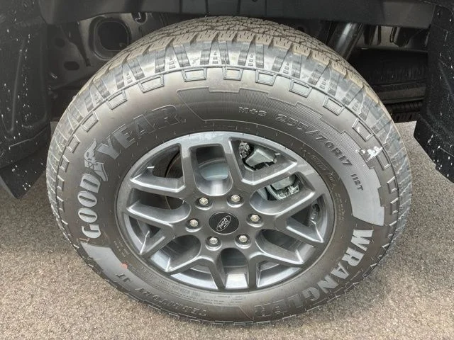 New 2026 Gray Ford XLT image 15