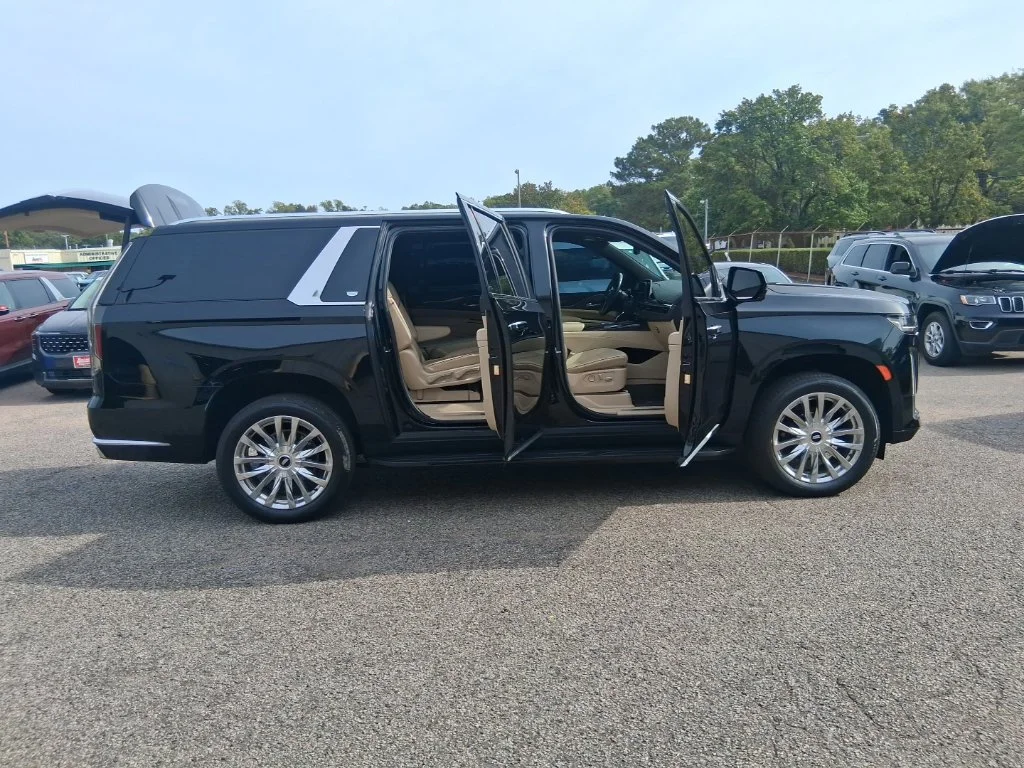 Used 2023 Black Cadillac Premium image 23