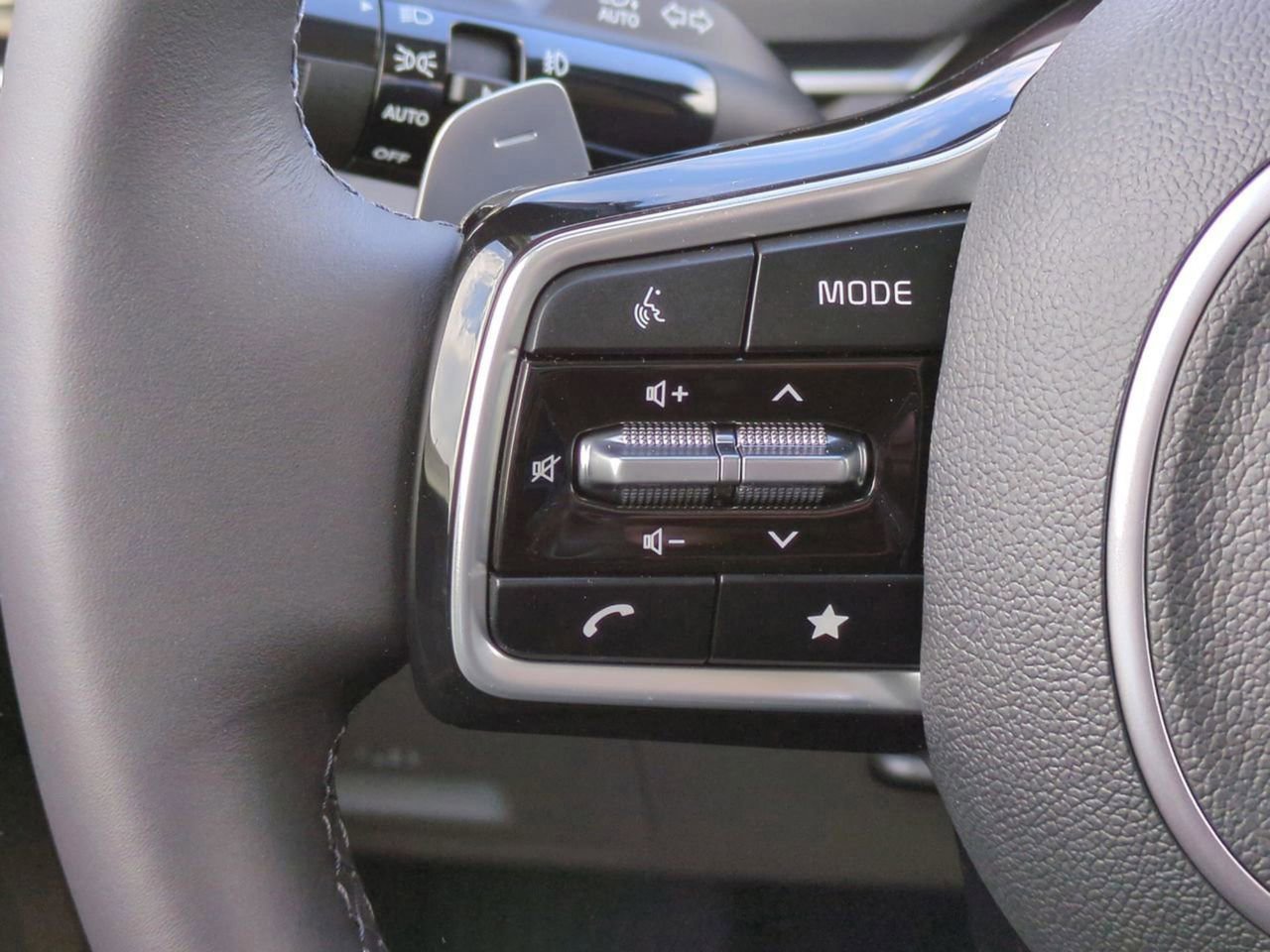 New 2026 Aurora Black Pearl Kia SX image 31