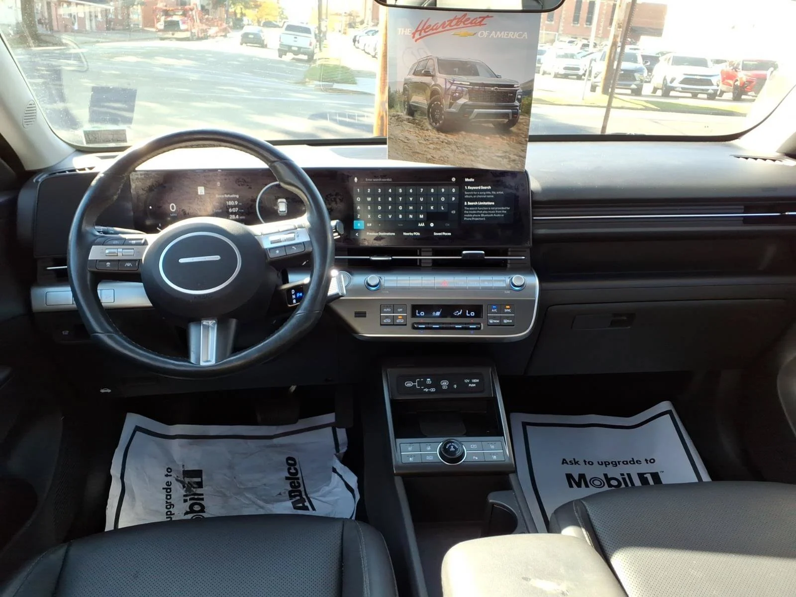 Certified Used 2025 Atlas White Hyundai Limited image 14