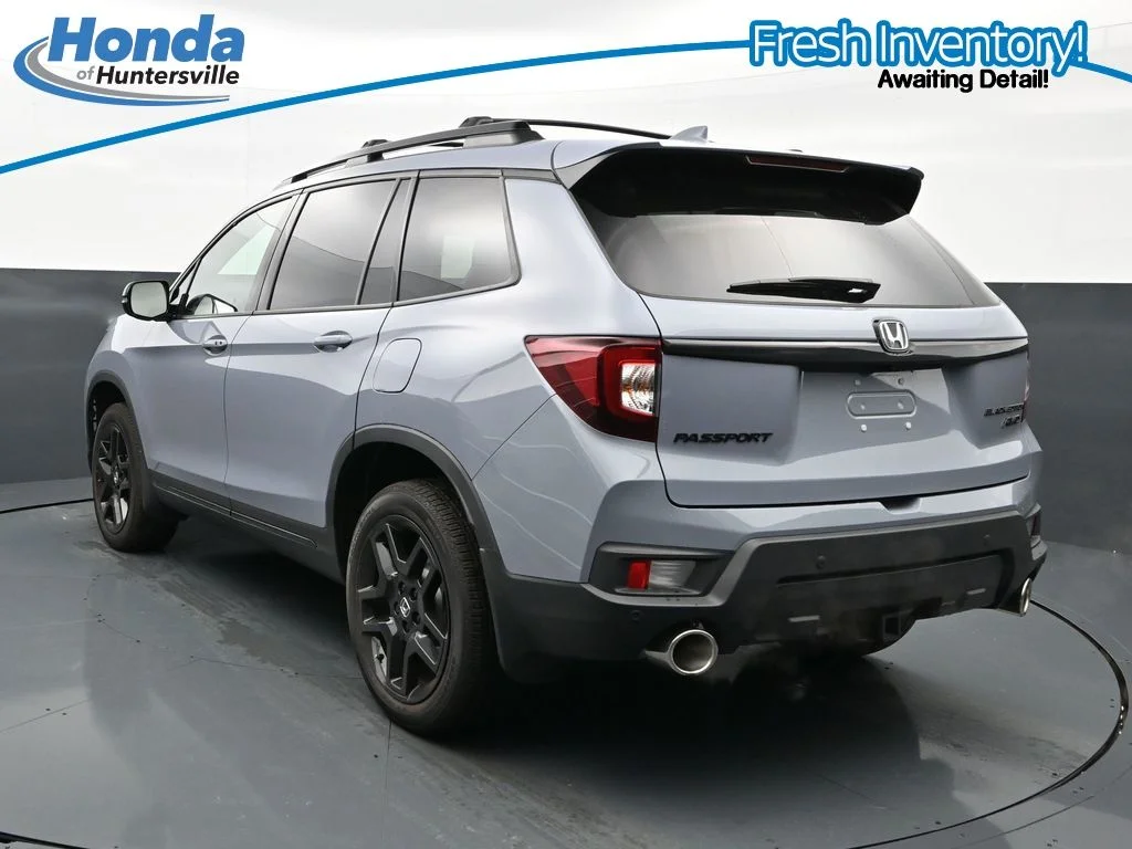 Used 2025 Sonic Gray Pearl Honda AWD BLACK EDITION image 7