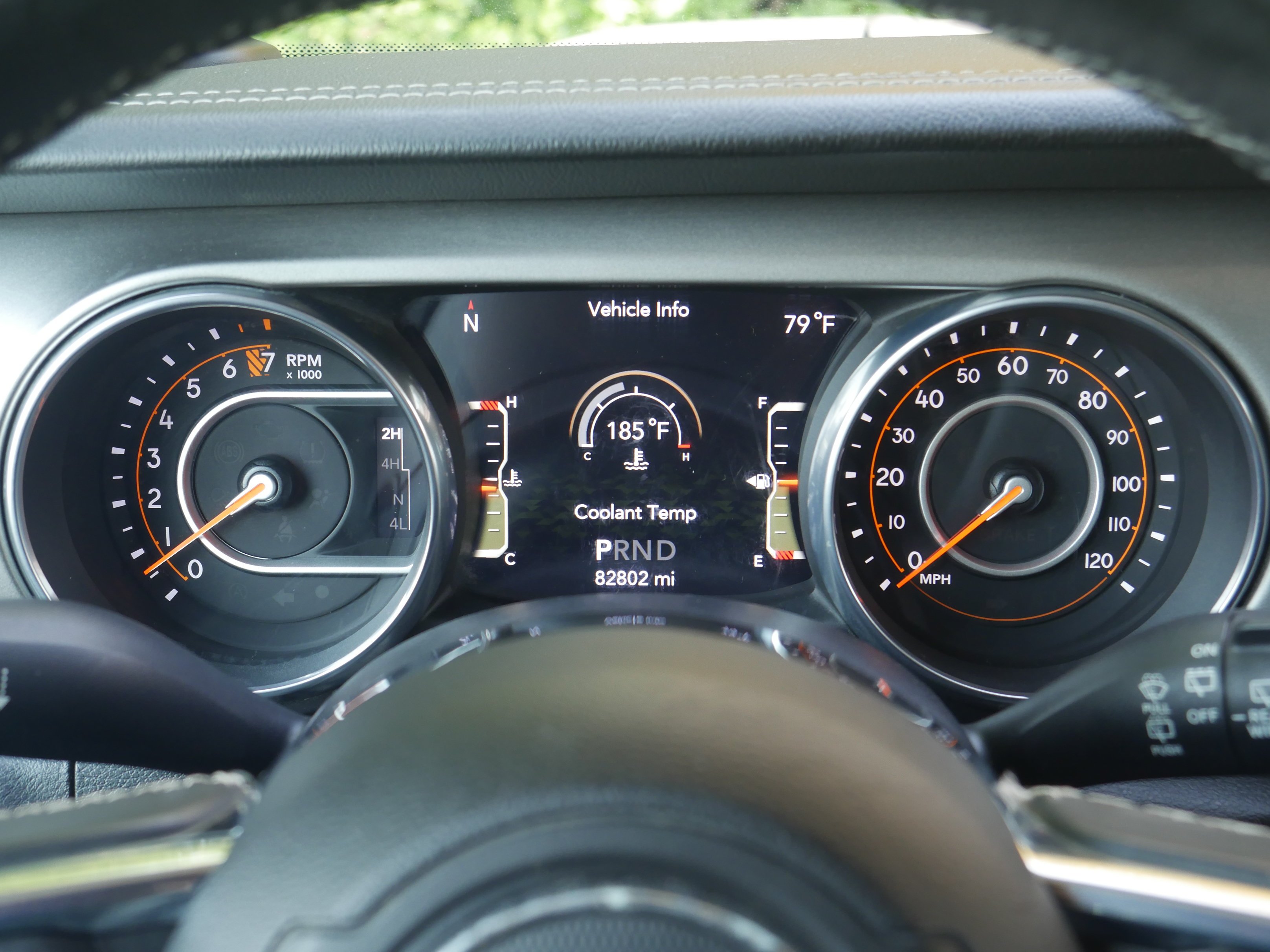 Used 2018 Sting Gray Clearcoat Jeep Sahara image 7