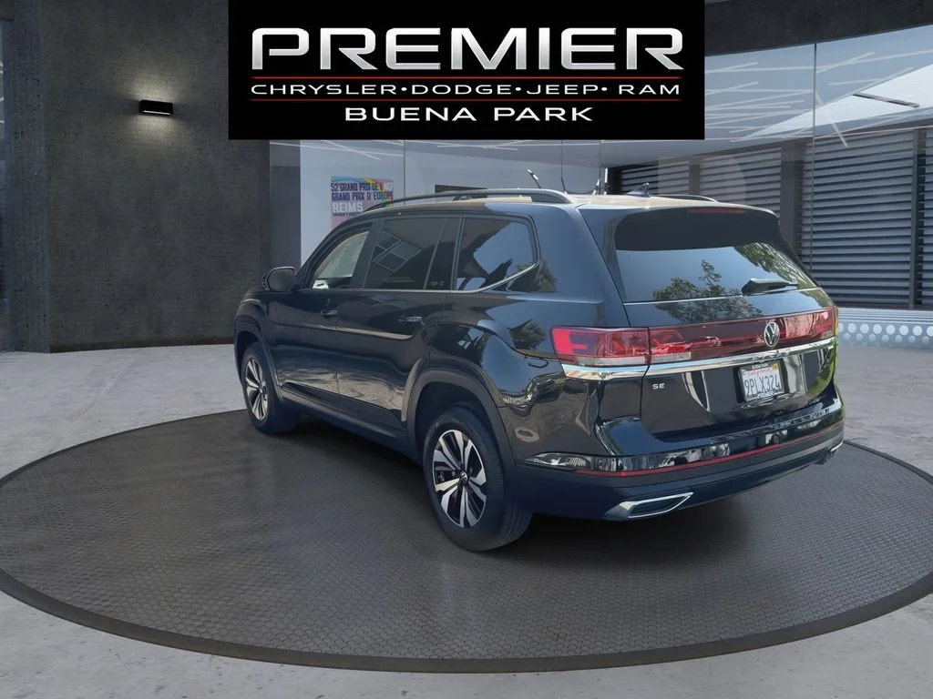 Used 2024 Black Volkswagen 2.0T SE image 6