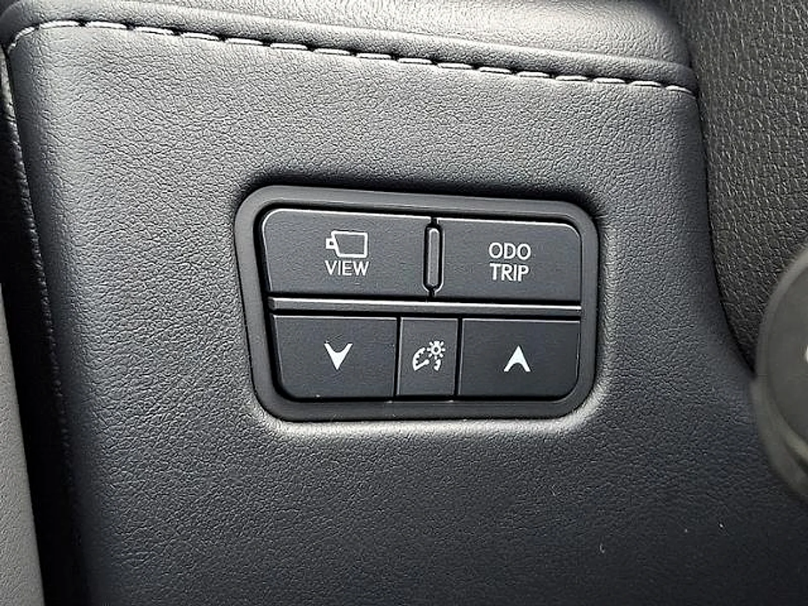 2024 Lexus LX F-Sport - Photo 12