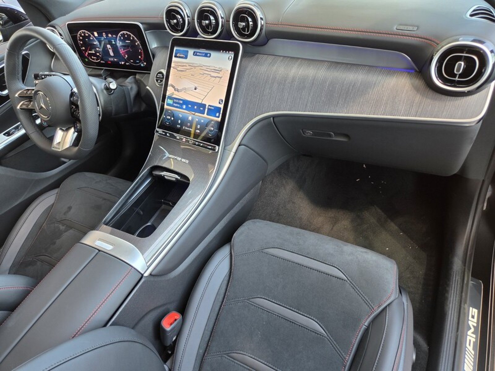 2026 Mercedes-Benz GLC AMG GLC43 - Photo 20
