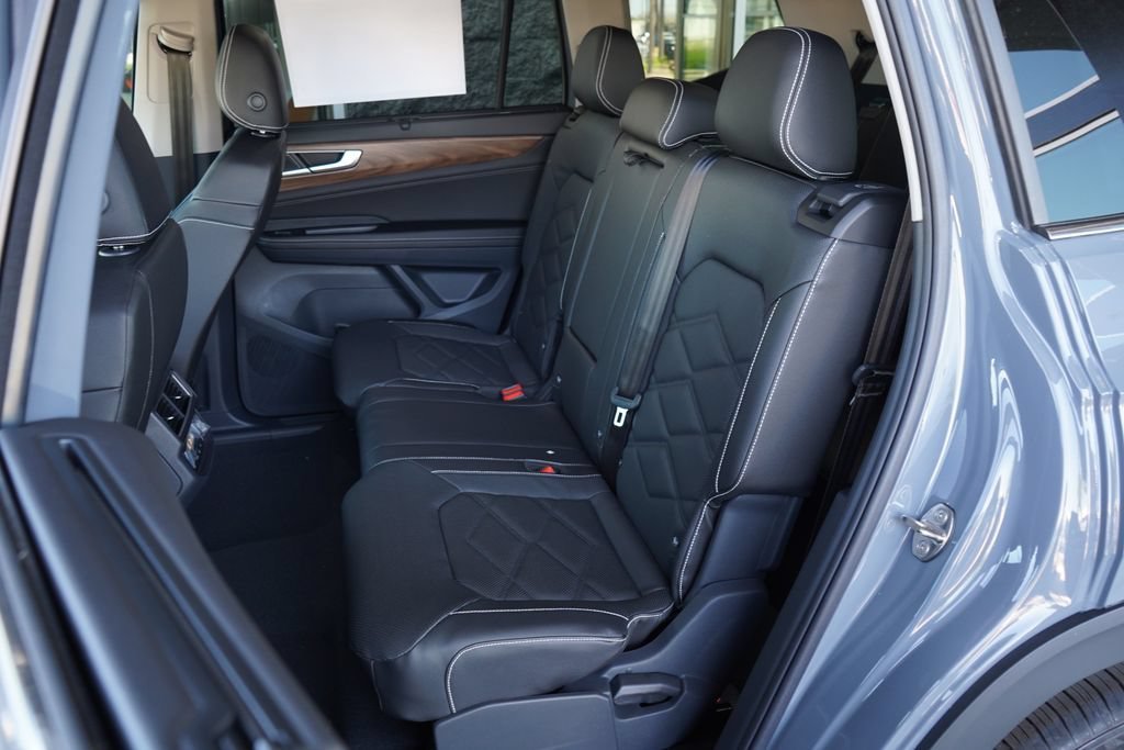 New 2026 Pure Gray Volkswagen SE w/Technology image 7