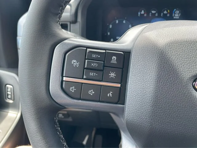 2025 Ford F-150 XLT - Photo 21