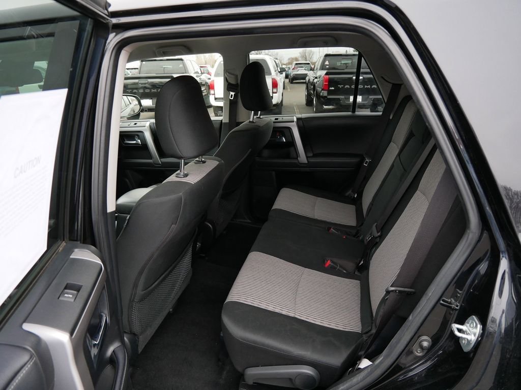 2024 Toyota 4Runner SR5 - Photo 12