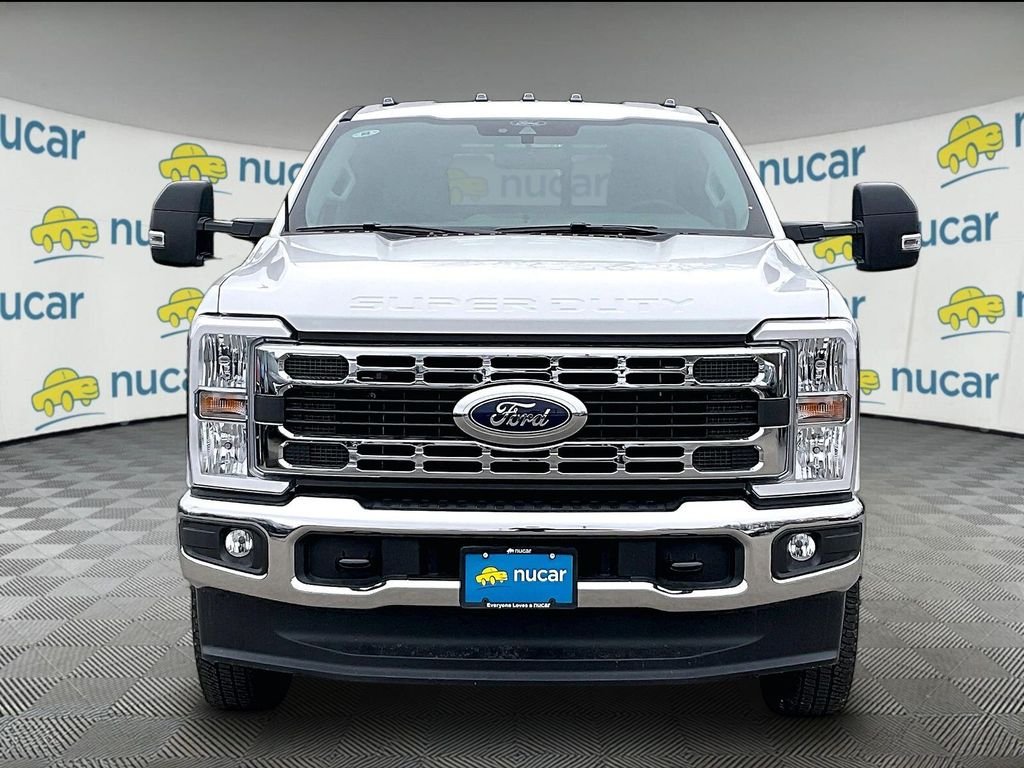 New 2026 Oxford White Ford XL image 2