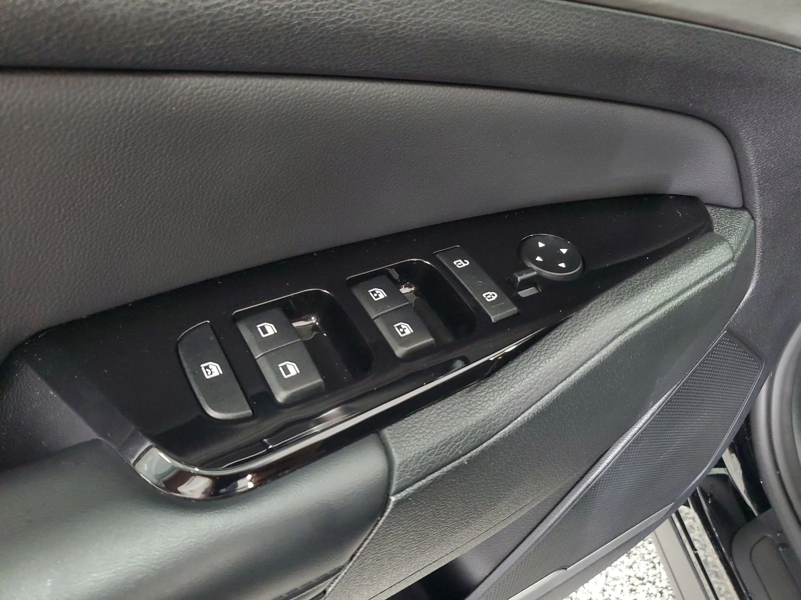 Certified Used 2024 Black Kia X-Line image 12