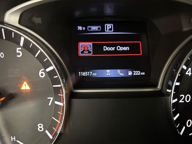 Used 2020 Silver Nissan SL image 10