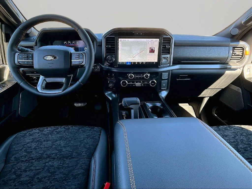 New 2026 Oxford White Ford Tremor® image 5