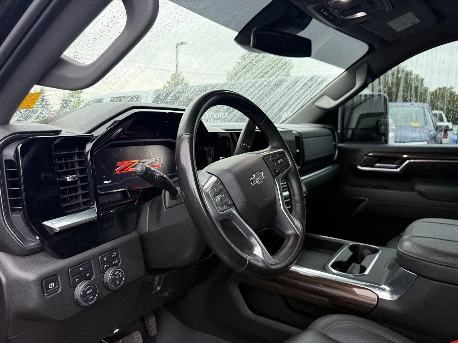 Used 2025 Black Chevrolet LT image 11