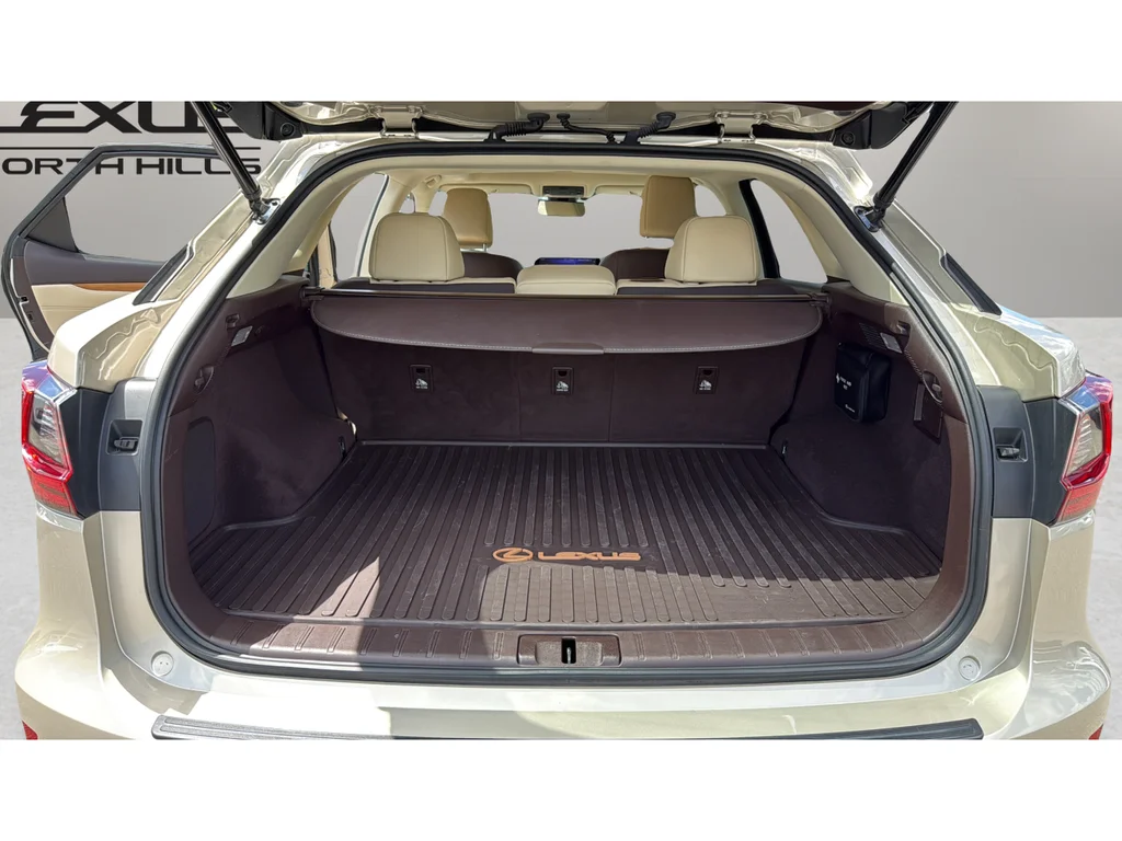 Used 2018 Beige Lexus 350 image 17