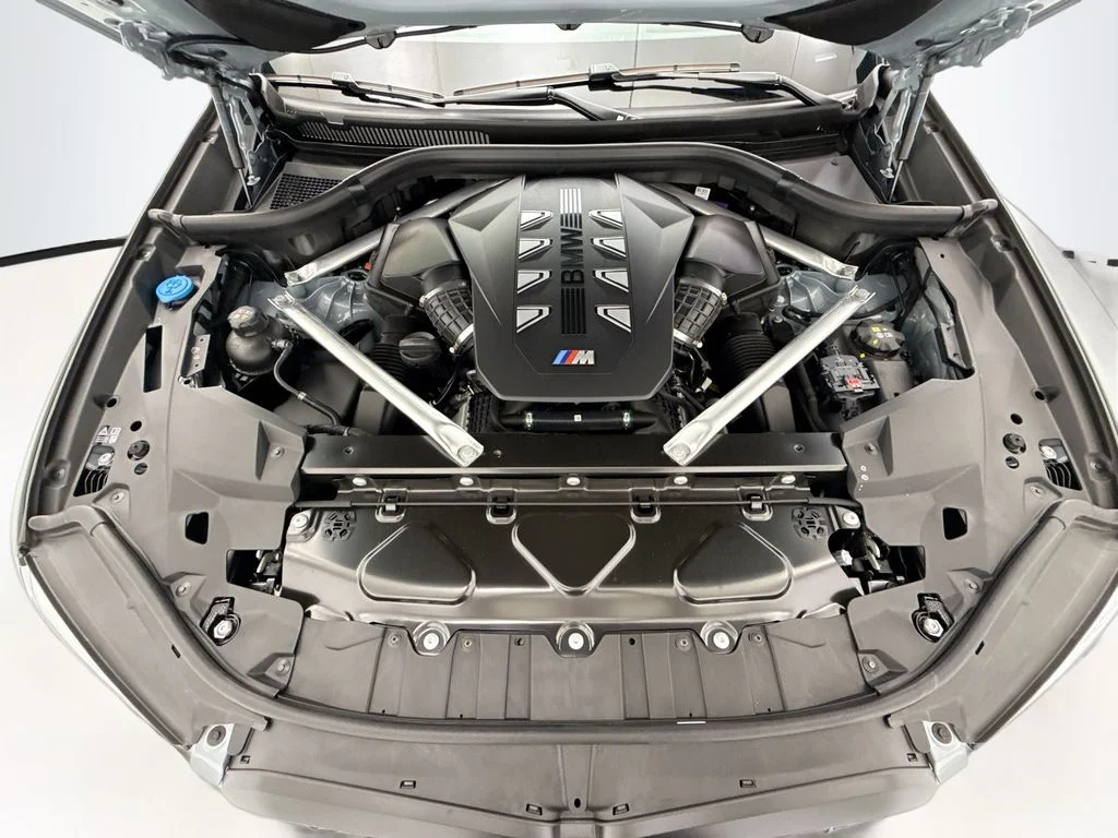 New 2027 Gray BMW M60i image 28